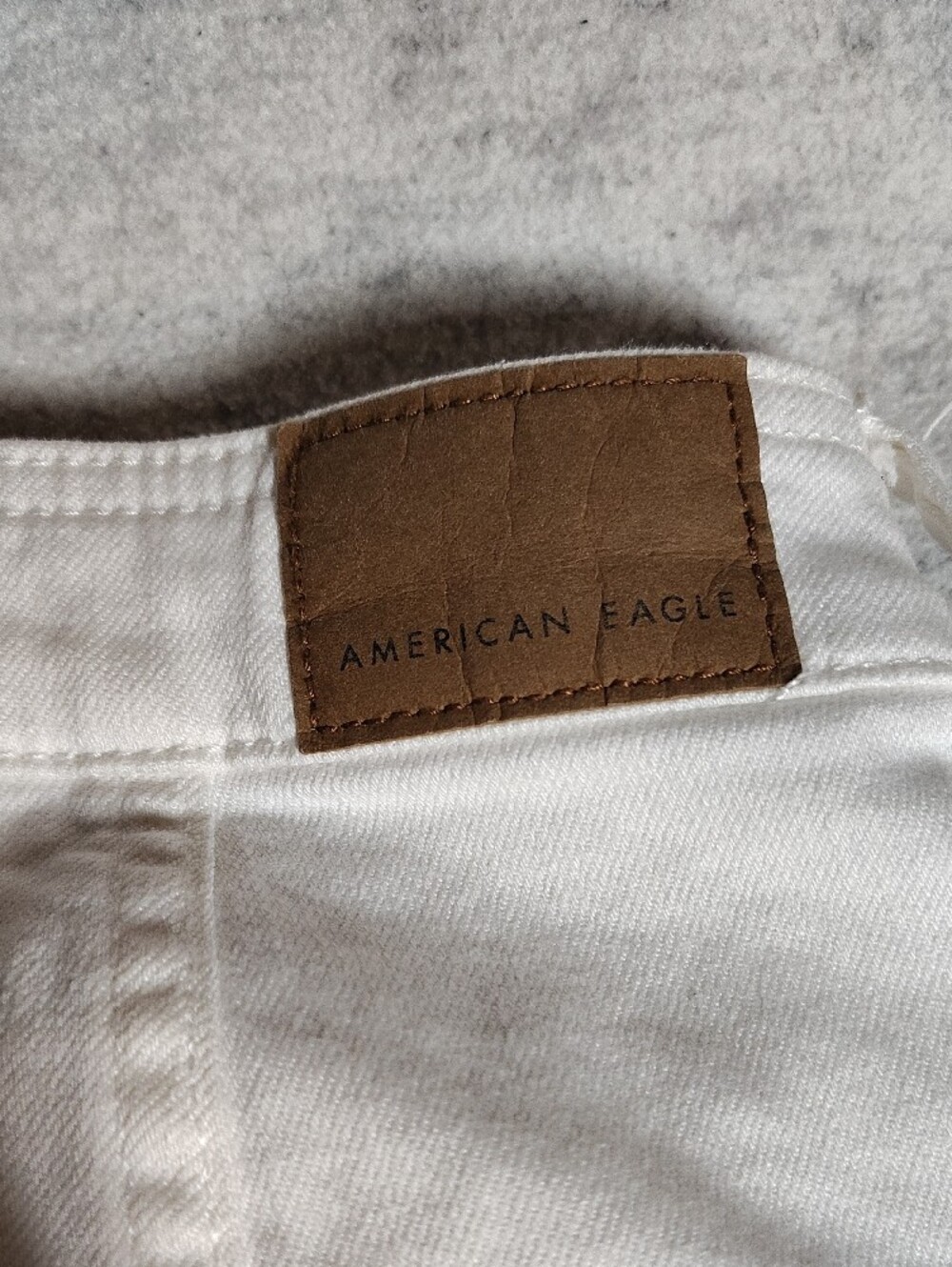 American Eagle Outfitters White Button-Front Denim Mini Skirt - Picture 4 of 5